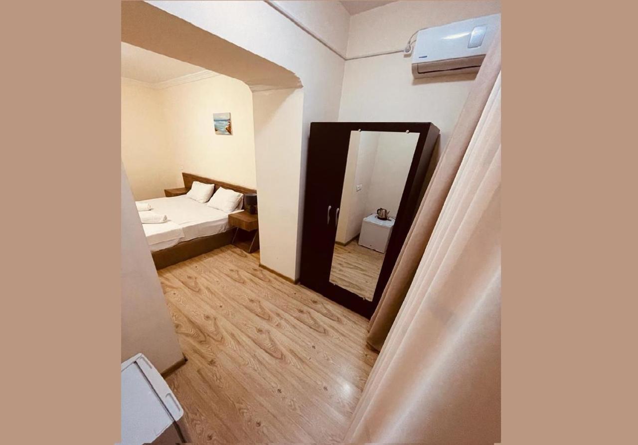 Hotel Grand Tiflis Exterior foto