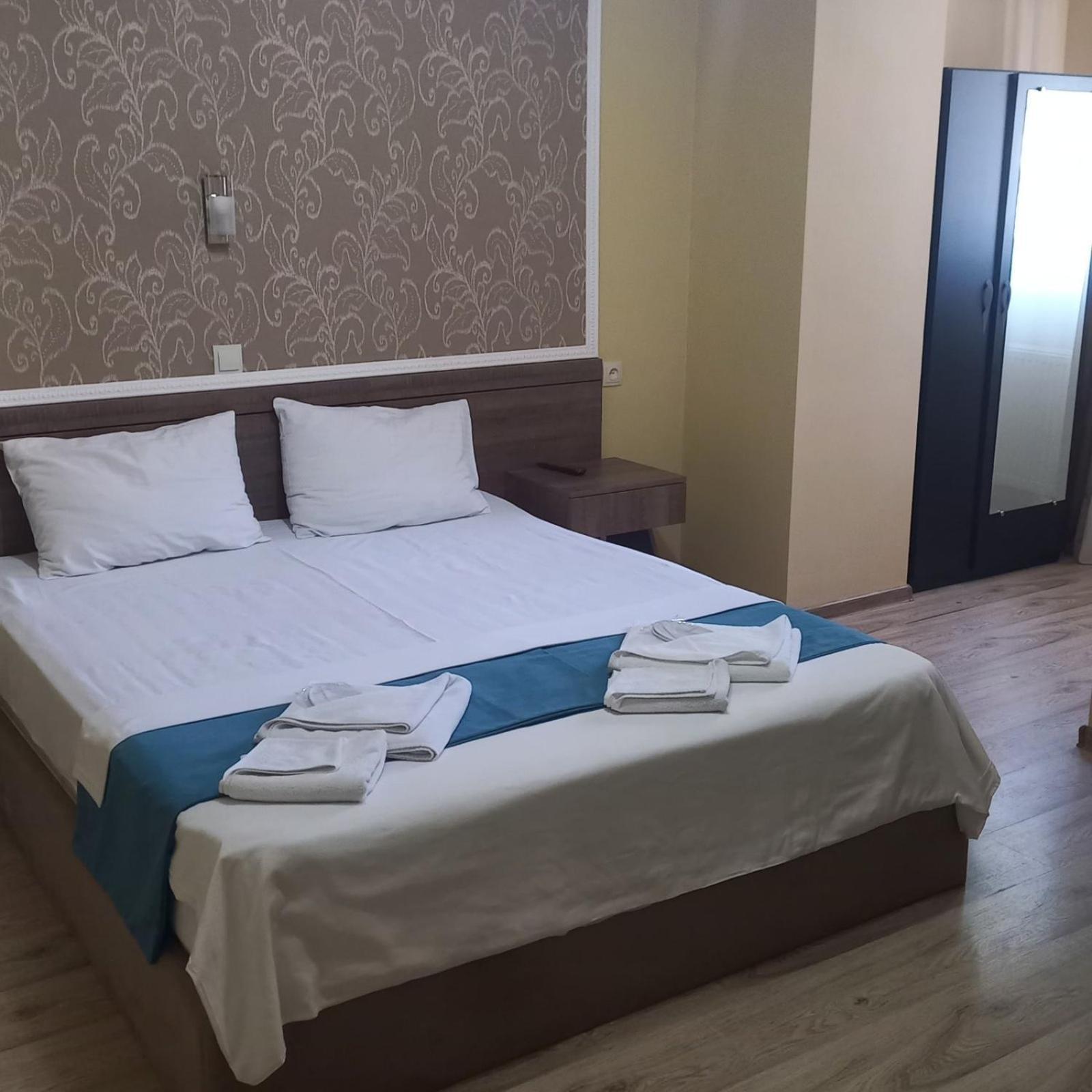 Hotel Grand Tiflis Exterior foto
